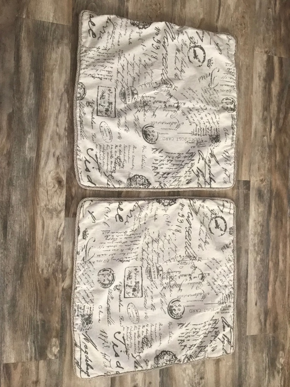 HiEnd Accents FairField Printed French Script Linen Euro Shams Set of 2 27"X 27"